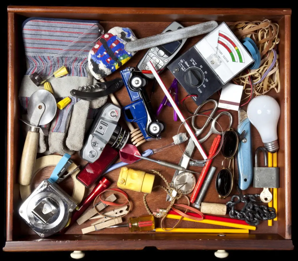 Junk drawer to declutter