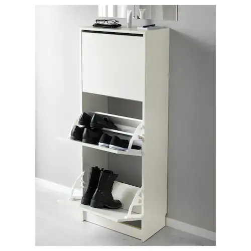 Shoe cabinet with 3 compartments