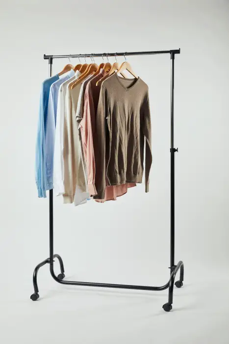  Clothing rack